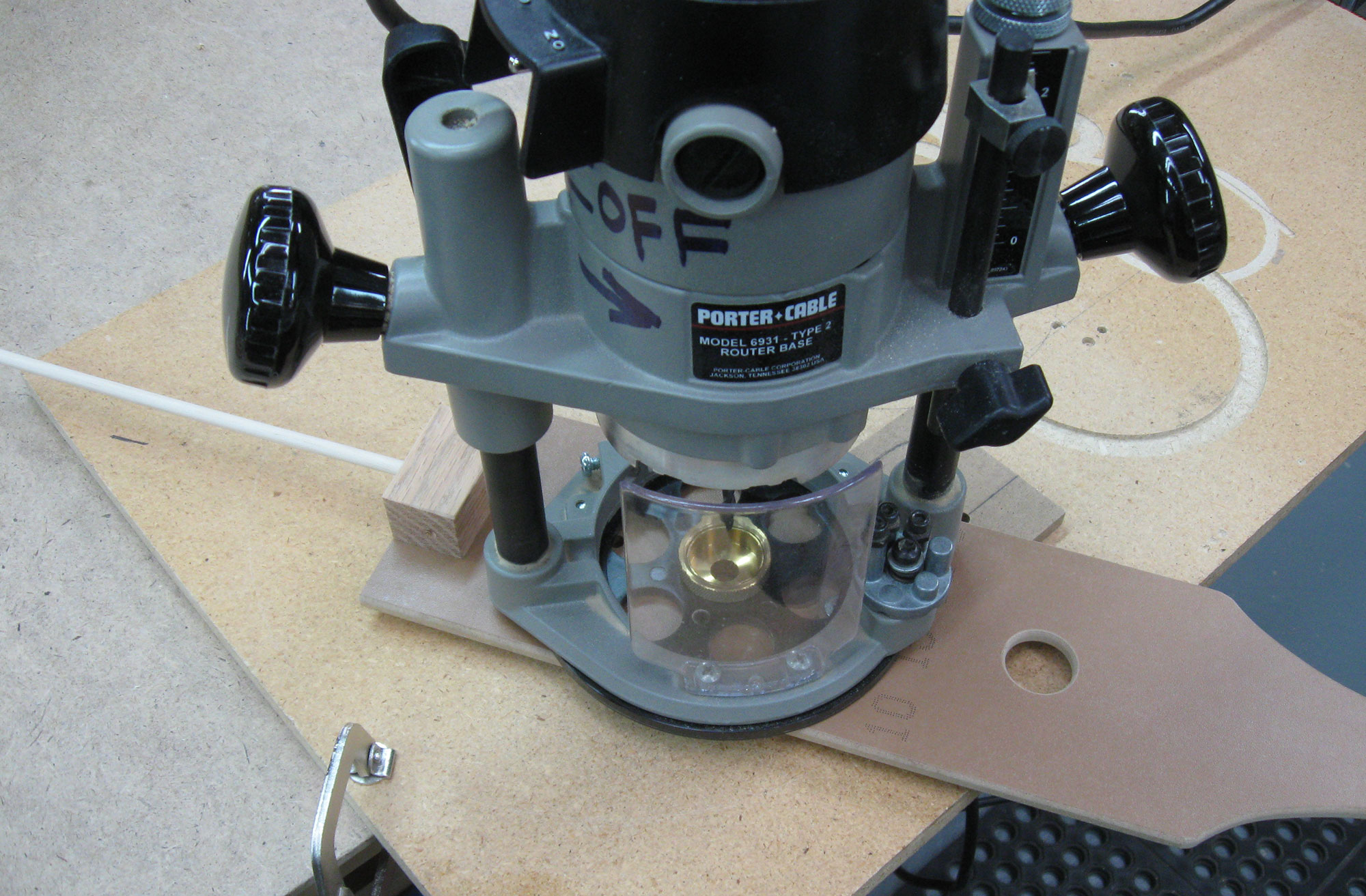 Router placed on jig.