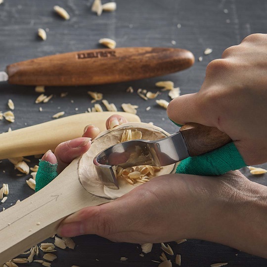Make it Yourself: Spoon Carving